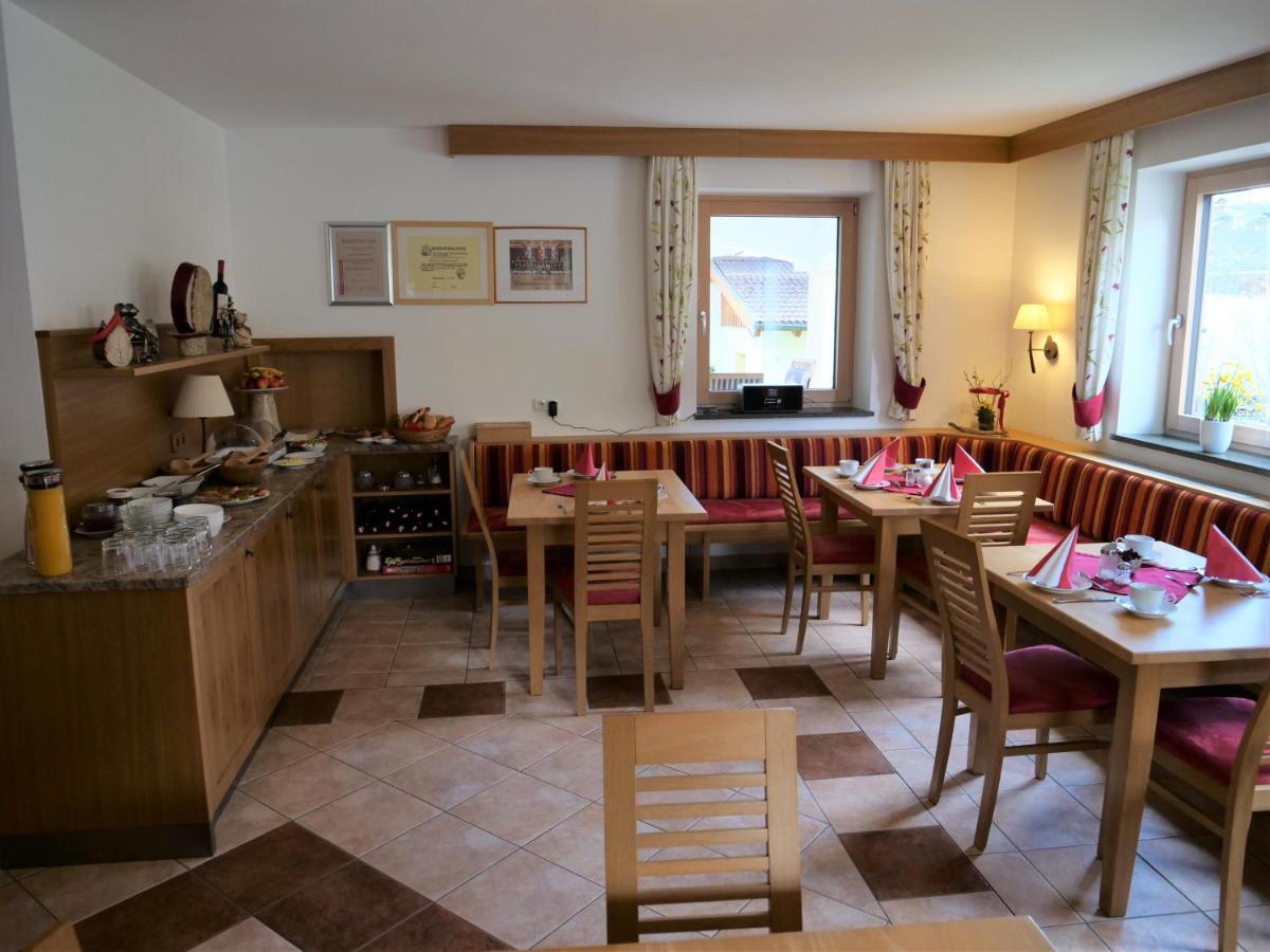 דירות וורפנוונג Haus Alpenflora מראה חיצוני תמונה