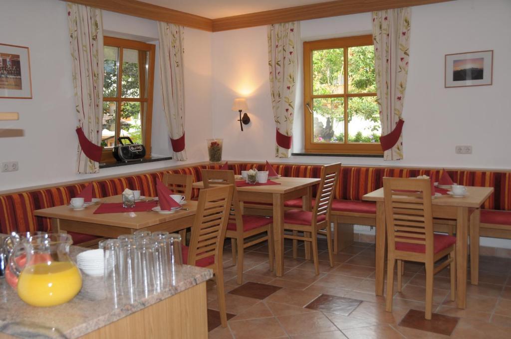 דירות וורפנוונג Haus Alpenflora מראה חיצוני תמונה