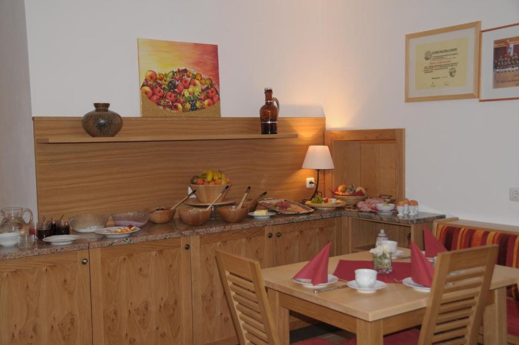 דירות וורפנוונג Haus Alpenflora מראה חיצוני תמונה
